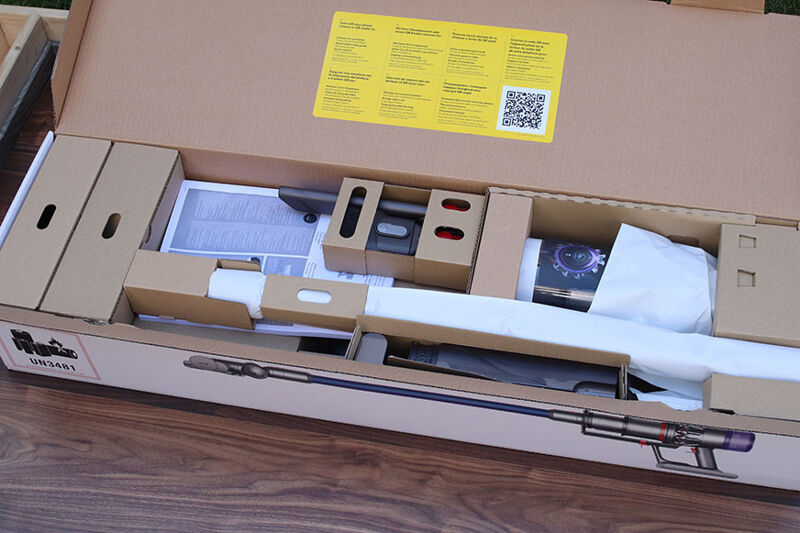 Auspacken und Inbetriebnahme des Dyson V11 Absolute